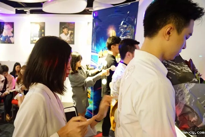 J&Abetway开户网站新歌声总决赛现场投票 J&Abetway开户网站新歌声总决赛现场投票