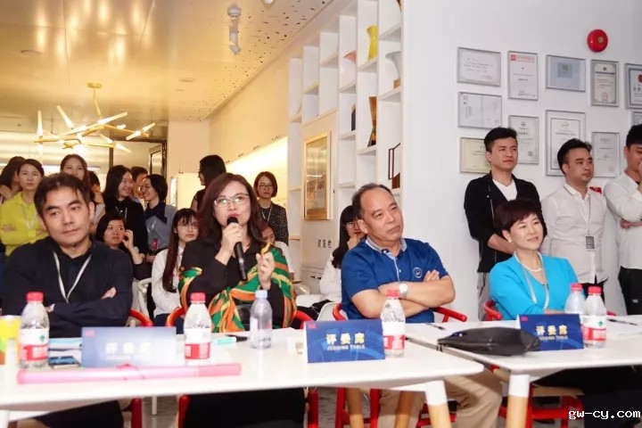 J&Abetway开户网站新歌声总决赛裁判发言 J&Abetway开户网站新歌声总决赛裁判发言