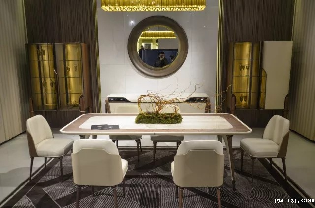 J&Abetway开户网站姜峰先生与意大利顶级家具品牌TURRI合作的”铄”（Melting light）系列